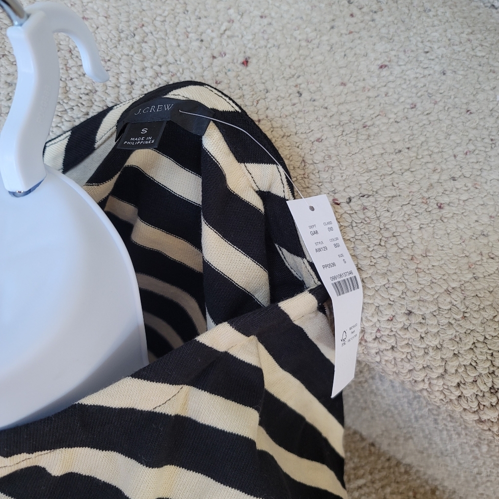 🆕️ J Crew Mariner cloth puff-sleeve striped top - Picture 7 of 7